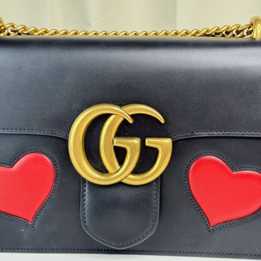Gucci Black Leather Heart Marmont Shoulder Bag with Red Heart - Picture 8 of 10